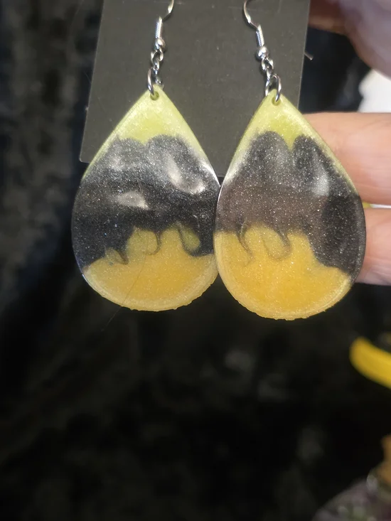 Handmade Colorful Resin Earrings - 3/$12 - Picture 4 of 13